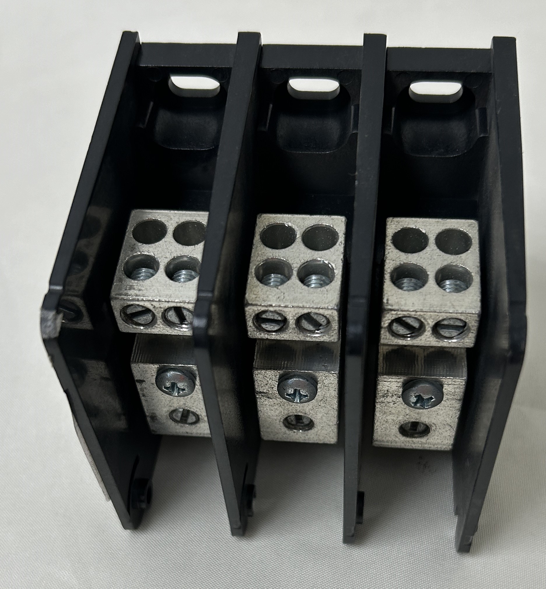 DISTRIBUTION BLOCK GOS63163 AL