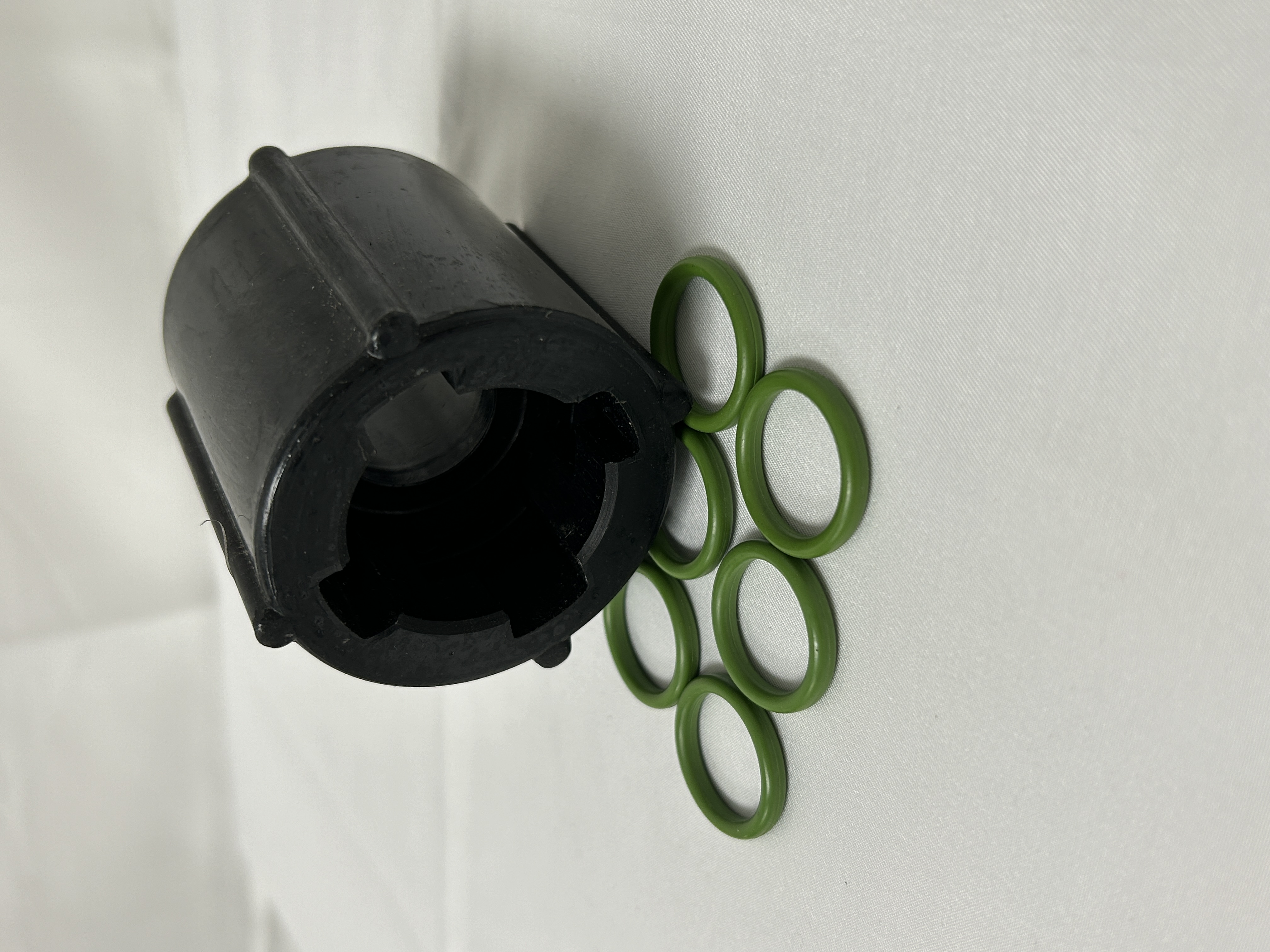 6) APEX RETAINER CUP (KREB C1529-RC)